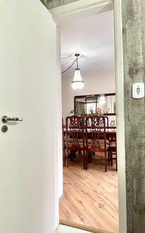 Casa à venda com 196m², 4 quartos e 4 vagas Casa à venda com 196m², 4 quartos e 4 vagasLavabo