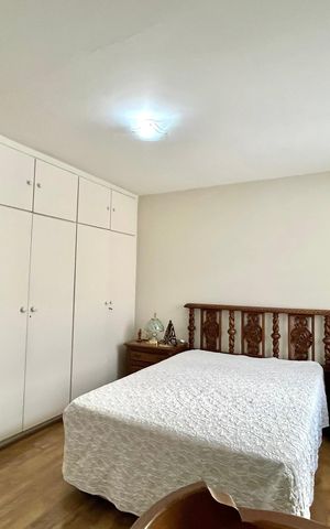 Casa à venda com 196m², 4 quartos e 4 vagas Casa à venda com 196m², 4 quartos e 4 vagasSuite