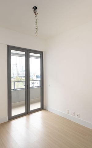 Apartamento à venda com 240m², 4 quartos e 4 vagas Apartamento à venda com 240m², 4 quartos e 4 vagasSuíte 1