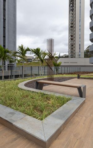 Apartamento à venda com 240m², 4 quartos e 4 vagas Apartamento à venda com 240m², 4 quartos e 4 vagasÁrea comum