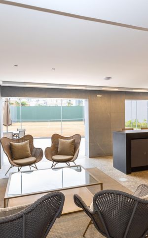 Apartamento à venda com 240m², 4 quartos e 4 vagas Apartamento à venda com 240m², 4 quartos e 4 vagasÁrea comum - Área Gourmet da Quadra de Tênis