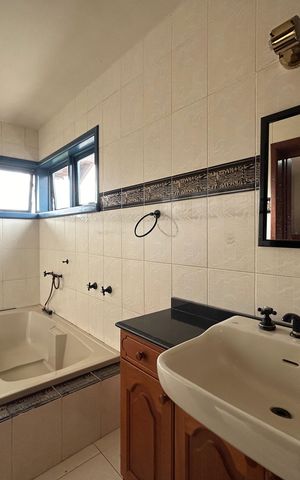 Casa para alugar com 290m², 4 quartos e 1 vaga Casa para alugar com 290m², 4 quartos e 1 vagaBanheiro
