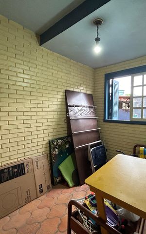 Casa para alugar com 290m², 4 quartos e 1 vaga Casa para alugar com 290m², 4 quartos e 1 vagaQuarto 3