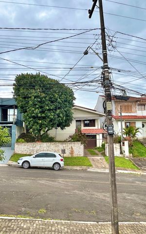 Casa para alugar com 290m², 4 quartos e 1 vaga Casa para alugar com 290m², 4 quartos e 1 vagaVista - Sacada - Sala