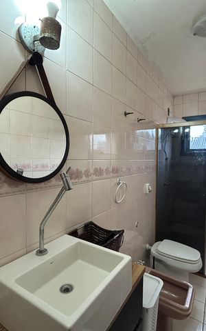 Casa para alugar com 290m², 4 quartos e 1 vaga Casa para alugar com 290m², 4 quartos e 1 vagaBanheiro 2