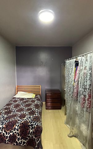 Casa para alugar com 290m², 4 quartos e 1 vaga Casa para alugar com 290m², 4 quartos e 1 vagaQuarto