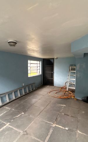 Casa para alugar com 290m², 4 quartos e 1 vaga Casa para alugar com 290m², 4 quartos e 1 vagaGaragem