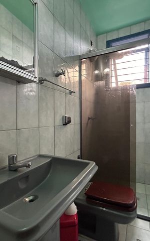 Casa para alugar com 290m², 4 quartos e 1 vaga Casa para alugar com 290m², 4 quartos e 1 vagaBanheiro 3
