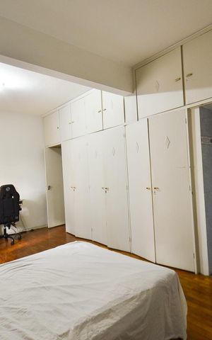 Apartamento à venda com 247m², 4 quartos e 1 vaga Apartamento à venda com 247m², 4 quartos e 1 vagaSuite