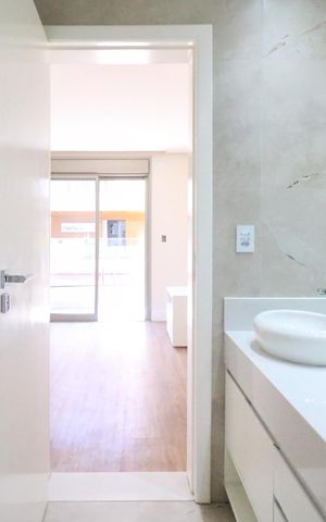 Casa de condomínio à venda com 800m², 5 quartos e 10 vagas Casa de condomínio à venda com 800m², 5 quartos e 10 vagasBanheiro da Suíte 4