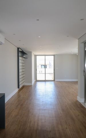 Casa de condomínio à venda com 800m², 5 quartos e 10 vagas Casa de condomínio à venda com 800m², 5 quartos e 10 vagasSuíte 1