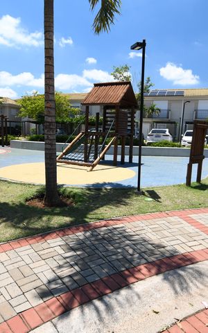 Casa de condomínio à venda com 167m², 3 quartos e 2 vagasÁrea comum - Playground