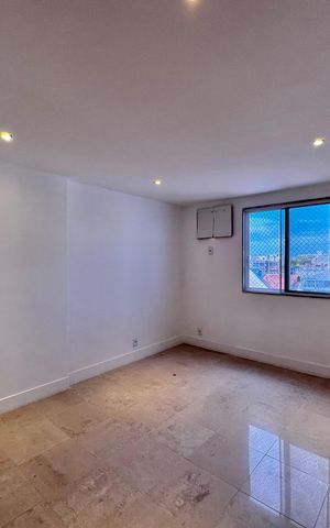 Apartamento para alugar com 182m², 3 quartos e 2 vagasSuíte 1