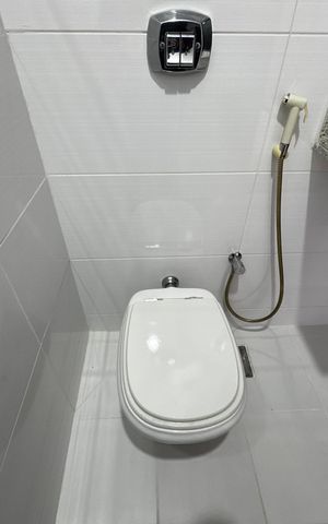 Apartamento para alugar com 182m², 3 quartos e 2 vagasSuíte 3 - Banheiro