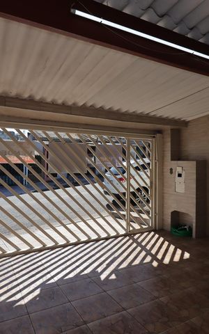 Casa à venda com 119m², 2 quartos e 2 vagasGaragem