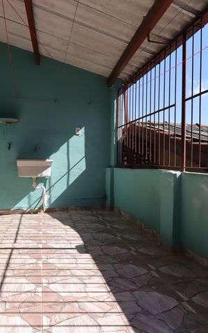 Casa à venda com 119m², 2 quartos e 2 vagasÁrea de Serviço