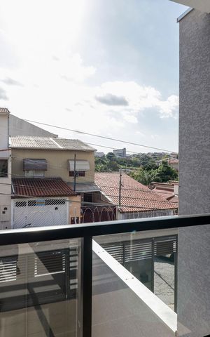 Casa à venda com 144m², 3 quartos e 2 vagas Casa à venda com 144m², 3 quartos e 2 vagasVaranda da Suíte 3