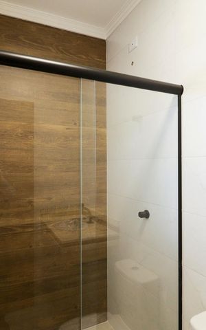 Casa à venda com 144m², 3 quartos e 2 vagas Casa à venda com 144m², 3 quartos e 2 vagasBanheiro da Suíte 1