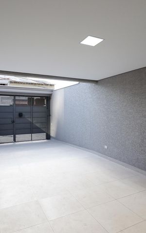 Casa à venda com 144m², 3 quartos e 2 vagas Casa à venda com 144m², 3 quartos e 2 vagasGaragem