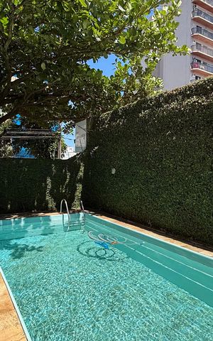 Apartamento para alugar com 110m², 4 quartos e 2 vagas Apartamento para alugar com 110m², 4 quartos e 2 vagasÁrea comum - Piscina