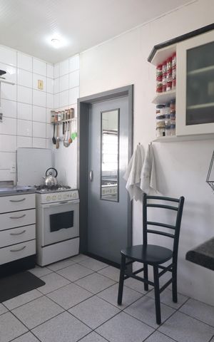 Casa à venda com 160m², 3 quartos e 2 vagasCozinha