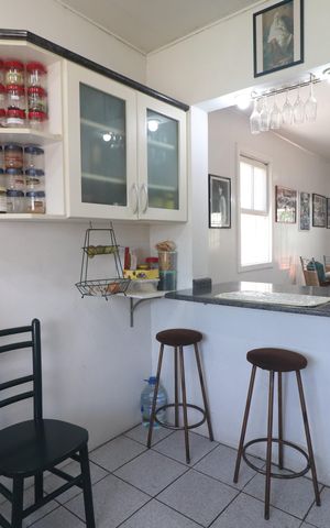 Casa à venda com 160m², 3 quartos e 2 vagasCozinha