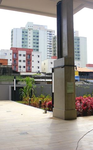 Apartamento à venda com 77m², 2 quartos e 1 vagaÁrea comum