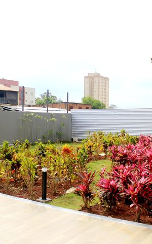Apartamento à venda com 77m², 2 quartos e 1 vagaÁrea comum