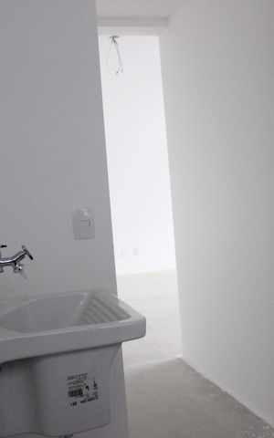 Apartamento à venda com 77m², 2 quartos e 1 vagaÁrea de serviço