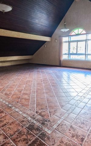 Casa à venda com 500m², 4 quartos e 6 vagas