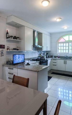 Casa à venda com 500m², 4 quartos e 6 vagas