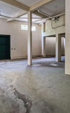 Casa à venda com 500m², 4 quartos e 6 vagas