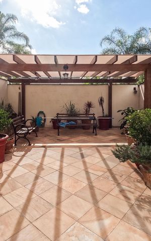 Casa à venda com 500m², 4 quartos e 6 vagas