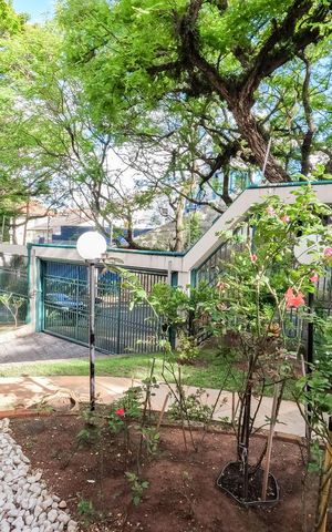 Casa à venda com 500m², 4 quartos e 6 vagas