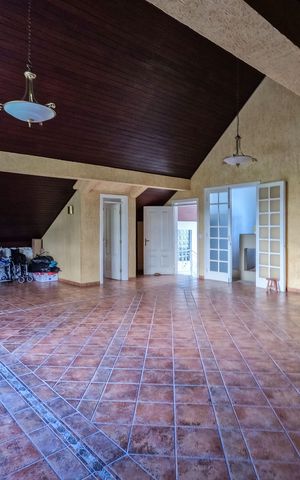 Casa à venda com 500m², 4 quartos e 6 vagas
