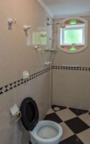 Casa à venda com 500m², 4 quartos e 6 vagas