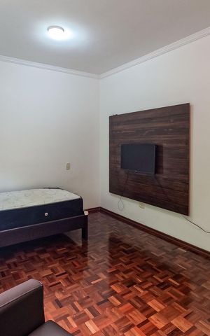 Casa à venda com 500m², 4 quartos e 6 vagas