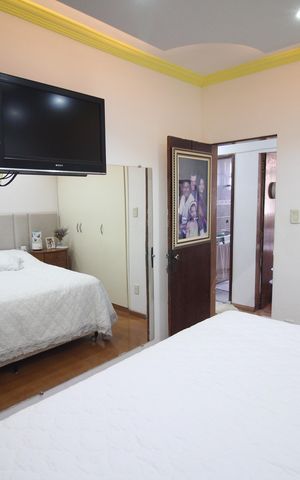 Apartamento à venda com 200m², 4 quartos e 2 vagasQuarto 1