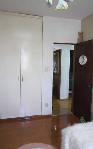 Apartamento à venda com 200m², 4 quartos e 2 vagasQuarto 2