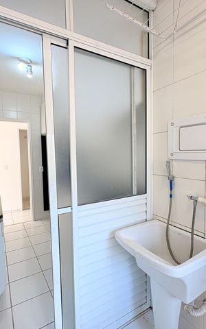 Apartamento à venda com 72m², 3 quartos e 1 vagaÁrea de Serviço