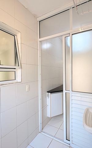 Apartamento à venda com 72m², 3 quartos e 1 vagaÁrea de Serviço