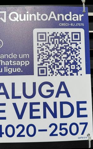Casa de condomínio à venda com 300m², 3 quartos e 2 vagas Casa de condomínio à venda com 300m², 3 quartos e 2 vagasQXFM-315