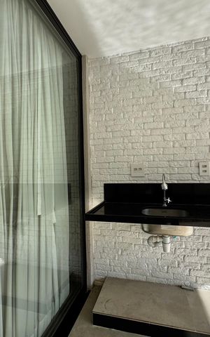Casa de condomínio à venda com 300m², 3 quartos e 2 vagas Casa de condomínio à venda com 300m², 3 quartos e 2 vagasÁrea externa