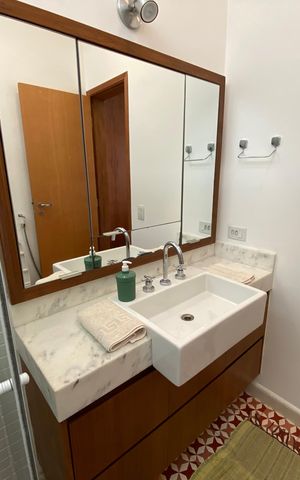 Apartamento para alugar com 70m², 2 quartos e sem vaga Apartamento para alugar com 70m², 2 quartos e sem vagaBanheiro da Suíte