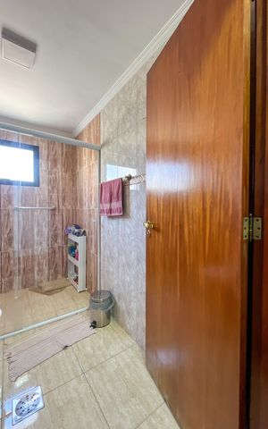 Apartamento à venda com 130m², 3 quartos e 2 vagas Apartamento à venda com 130m², 3 quartos e 2 vagasBanheiro da Suíte