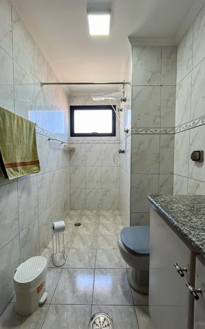 Apartamento à venda com 130m², 3 quartos e 2 vagas Apartamento à venda com 130m², 3 quartos e 2 vagasBanheiro Corredor