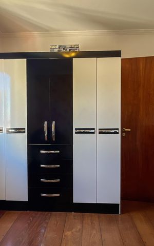 Apartamento à venda com 130m², 3 quartos e 2 vagas Apartamento à venda com 130m², 3 quartos e 2 vagasQuarto 1