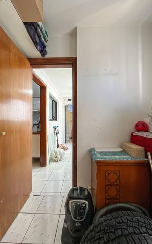 Apartamento à venda com 130m², 3 quartos e 2 vagas Apartamento à venda com 130m², 3 quartos e 2 vagasQuarto de Serviço