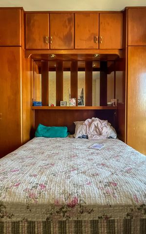 Apartamento à venda com 130m², 3 quartos e 2 vagas Apartamento à venda com 130m², 3 quartos e 2 vagasSuíte