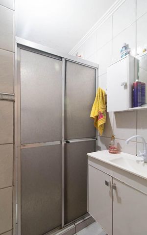 Apartamento à venda com 80m², 2 quartos e sem vagaBanheiro